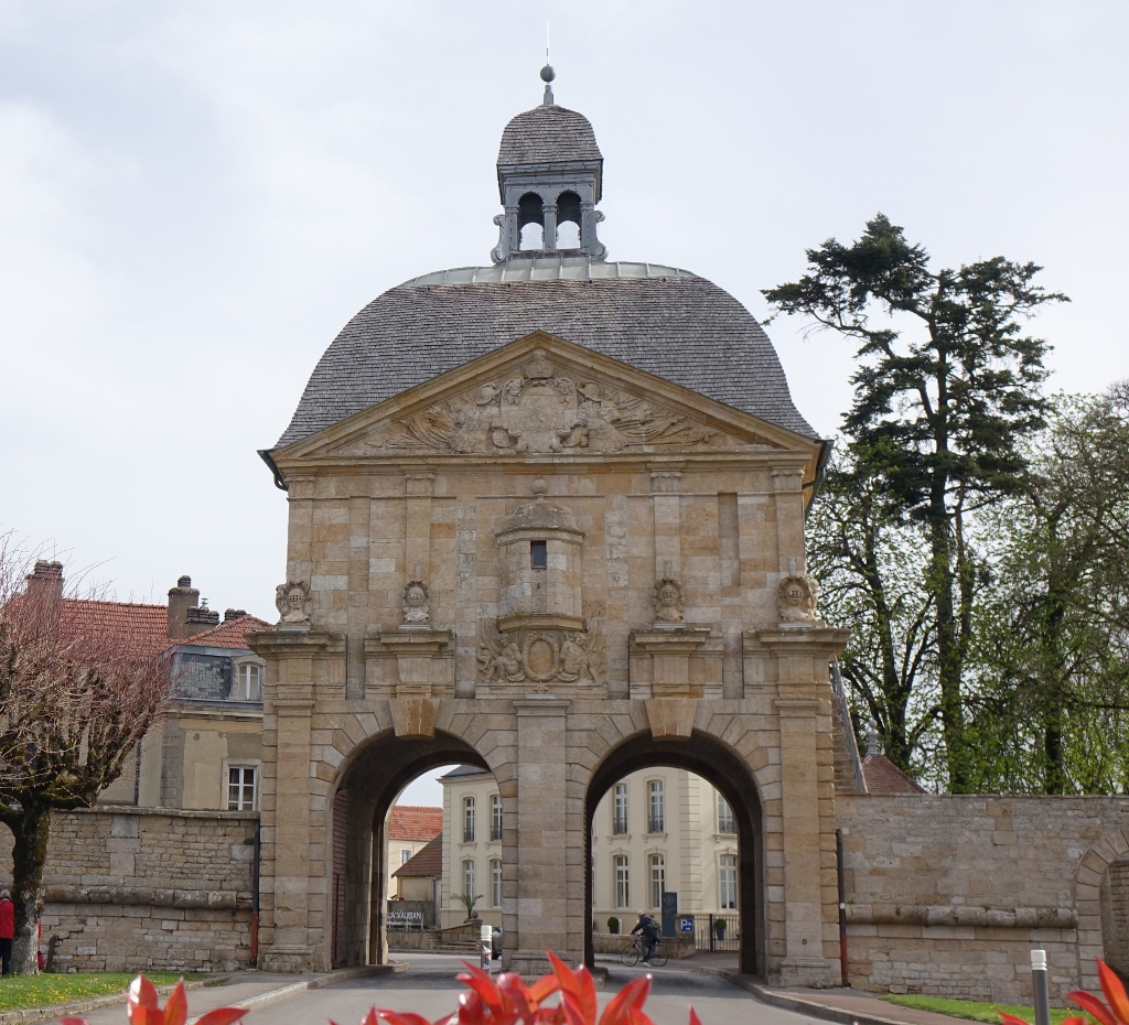 Portes des Moulins